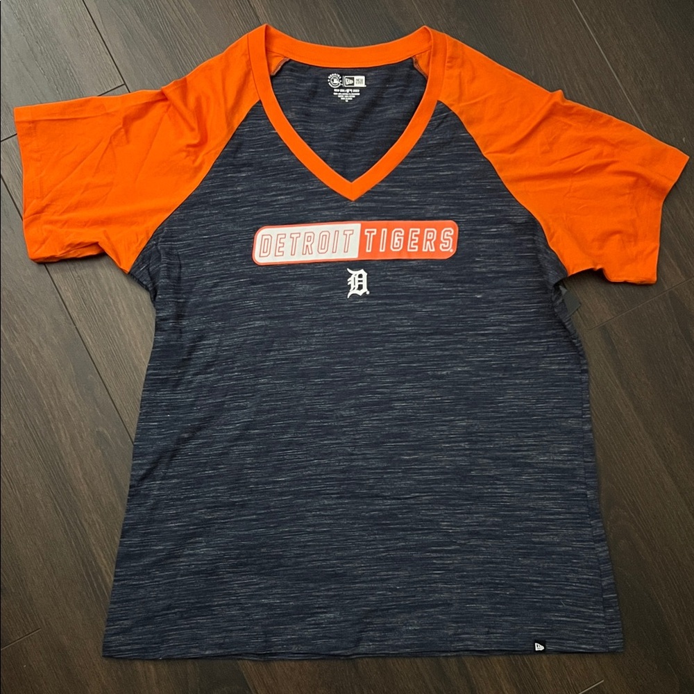 New Era MLB Women’s Detroit Tigers, Blue and Orange T-Shirt, Size: 1X